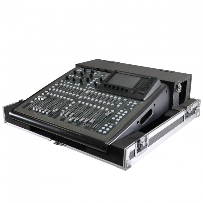 ATA Digital Audio Mixer Flight Case for Behringer X32 Compact Console with Doghouse compartment and Caster wheels
